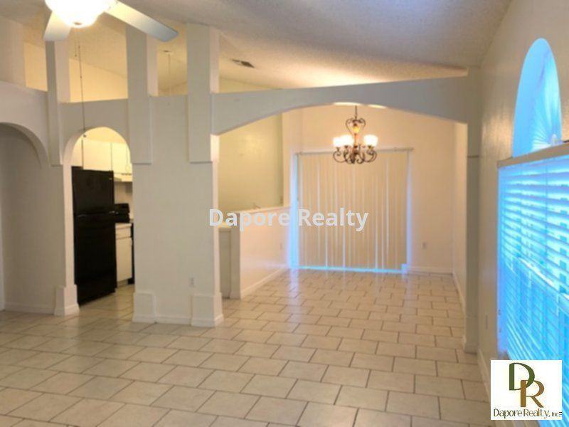 339 Placid Lake Dr - Photo 2 of 11