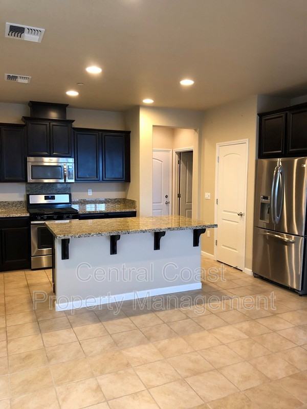 16330 E Garrison Dr - Photo 5 of 27