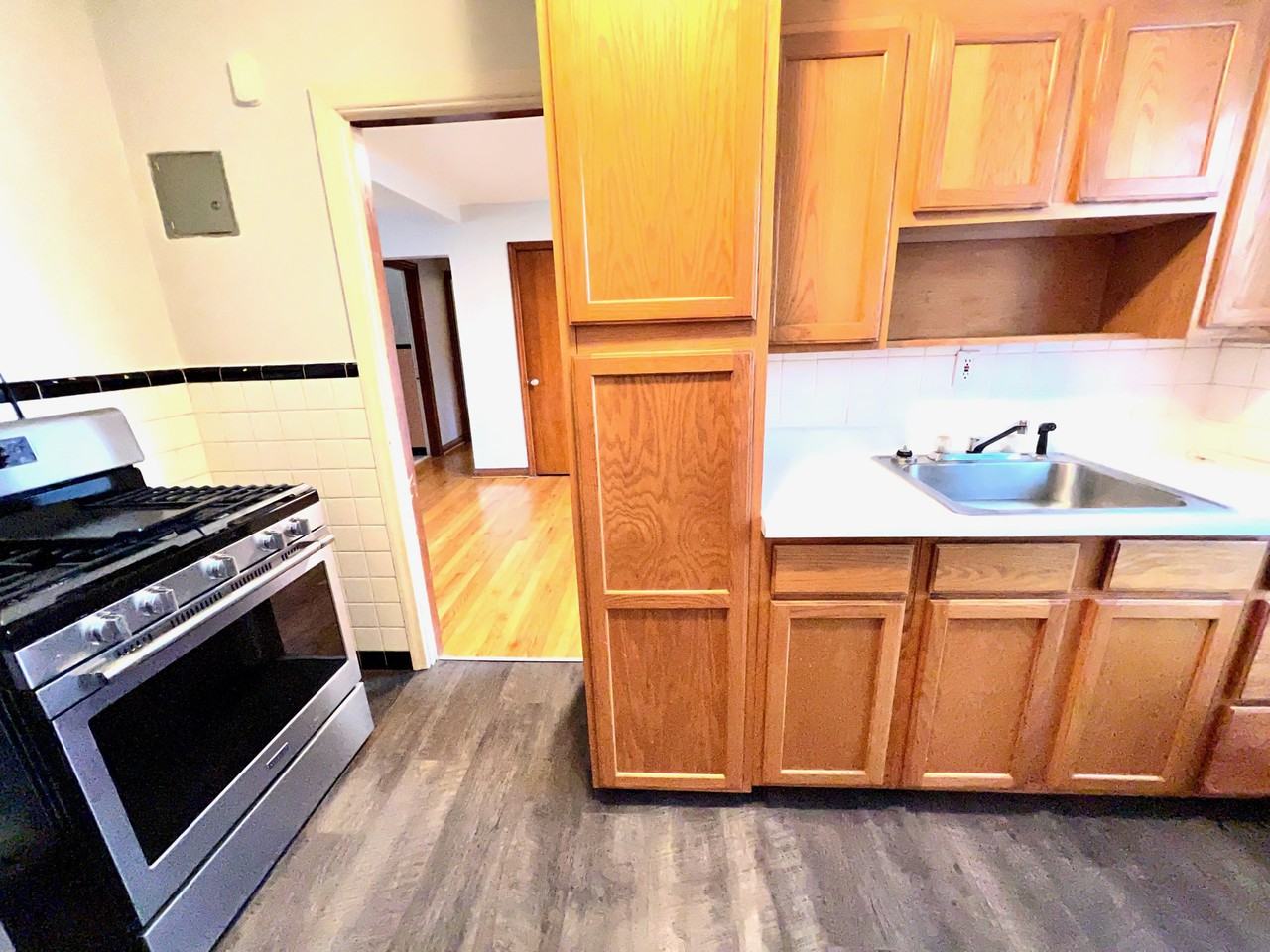 7218 Tennis Way - Photo 2 of 7