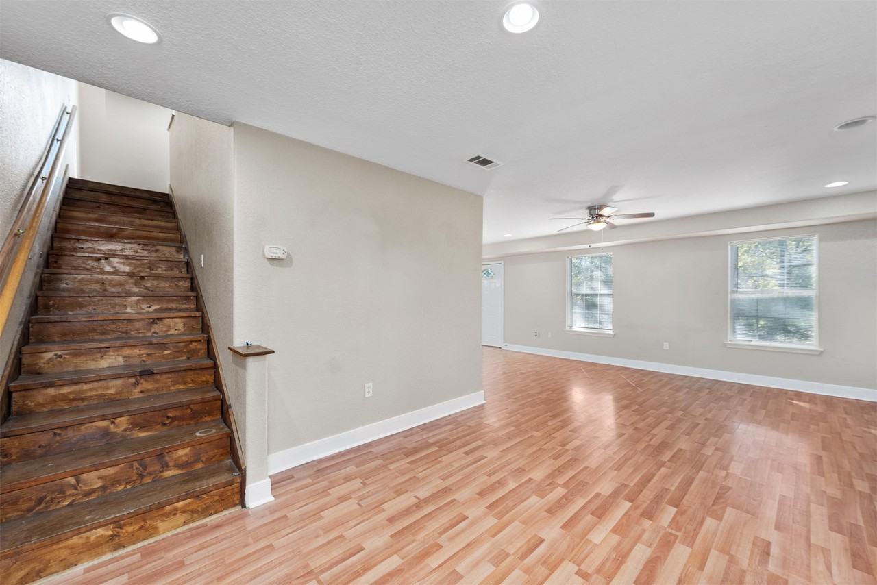 1728B Connorvale Rd #2 - Photo 5 of 21