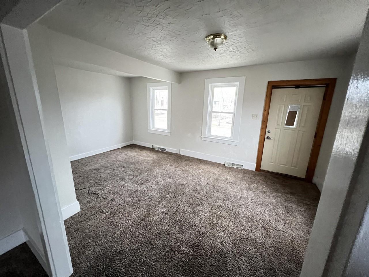 5814 10th Ave #1 - Photo 7 of 10