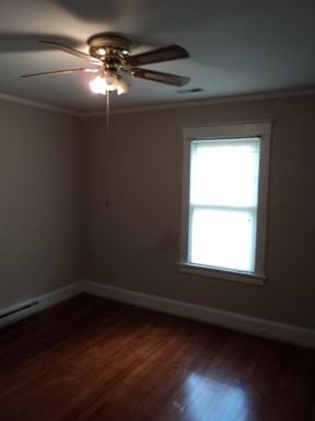 209 W Blake Ln - Photo 3 of 8