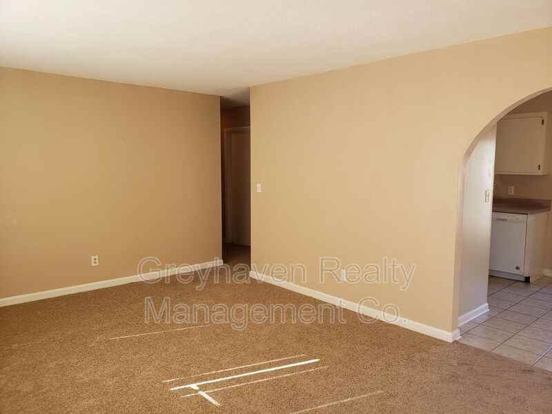 4753 Tessie Ln - Photo 2 of 20