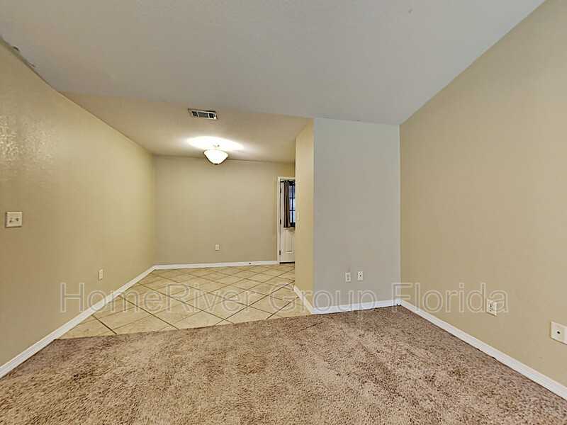 573 Third Ave - Photo 3 of 16