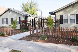 242 N Glenn Ave - Photo 1 of 1