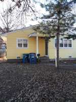 featured image of 208 S Doty St #1