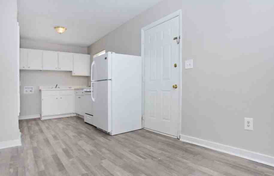 Garrett Woods - Photo 3 of 13