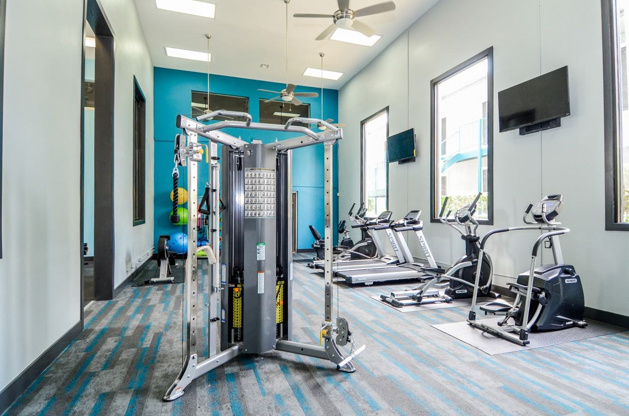 South Shore - Photo 6 of 28