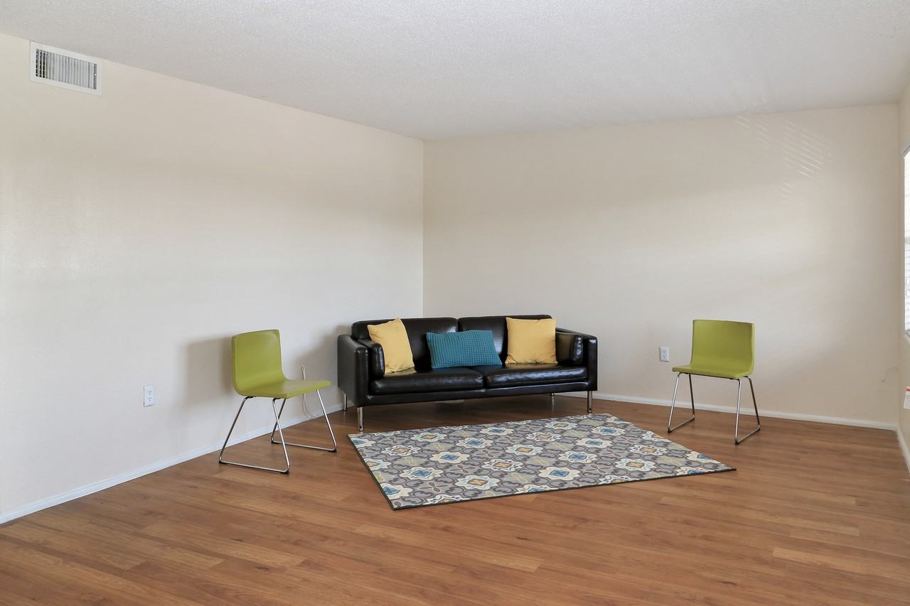 Greenway - Photo 4 of 23