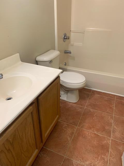 112 Floyd Ct - Photo 2 of 11