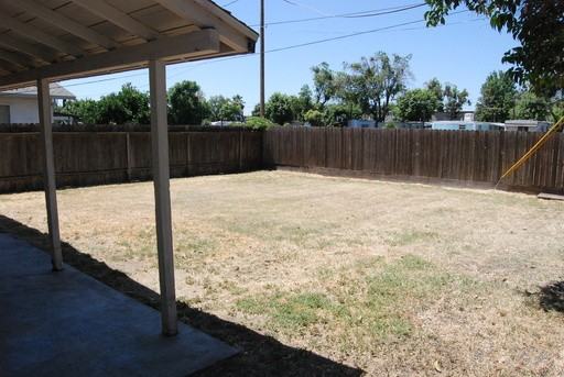 1953 Sunset Ave - Photo 3 of 9