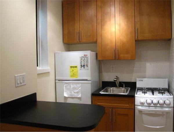 333 E 89th St - Photo 2 of 3