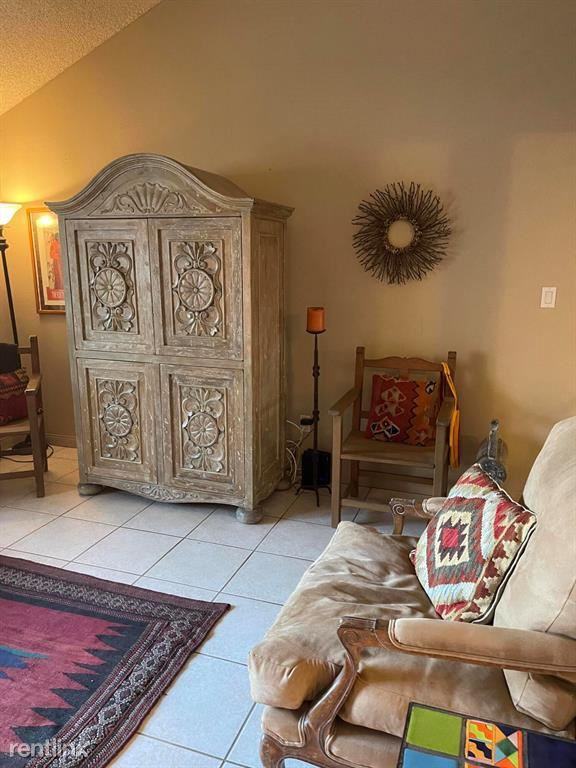 82294 Bergman Dr - Photo 2 of 10