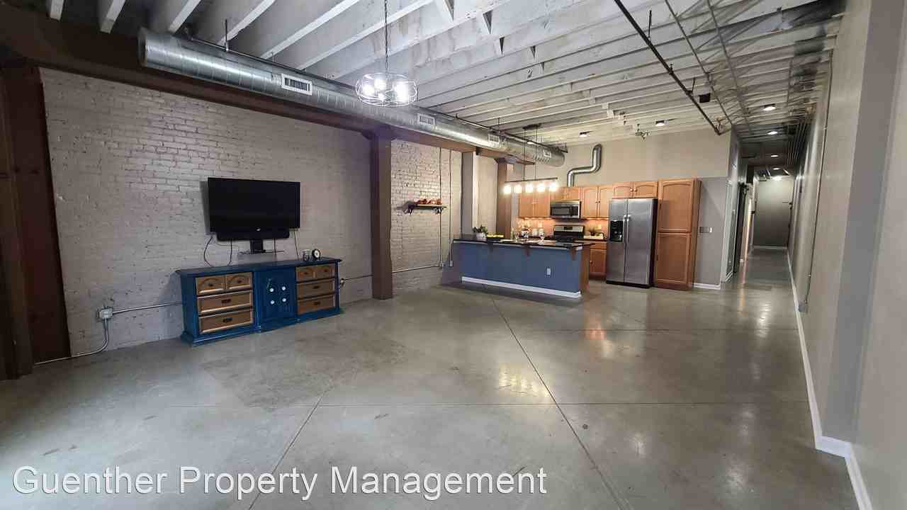 165 165 S Post St Condo #207 - Photo 2 of 32