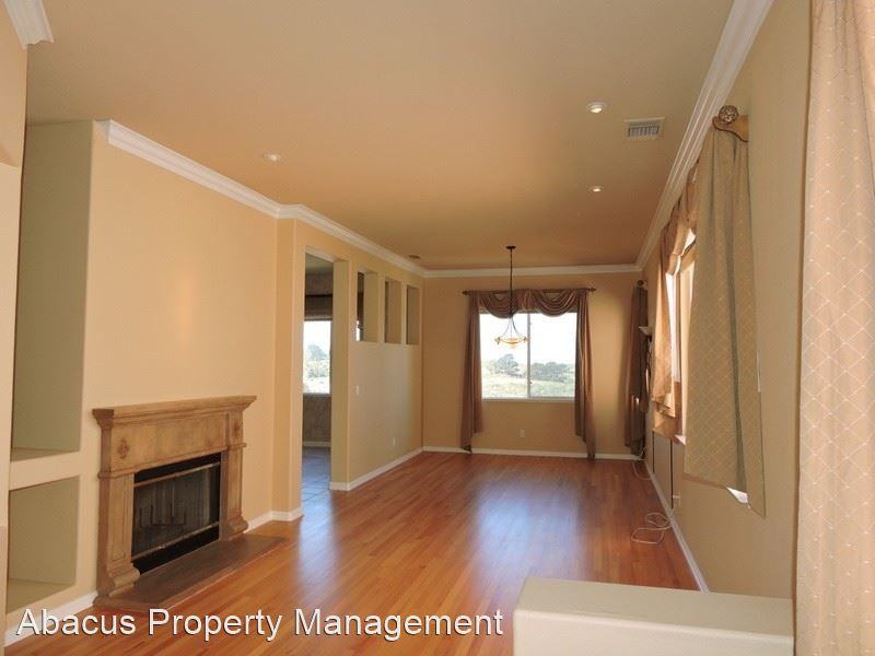 211 Sunset Ct - Photo 2 of 26