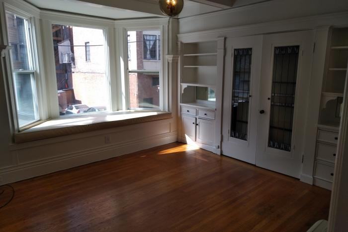 204 Ivy St - Photo 2 of 8