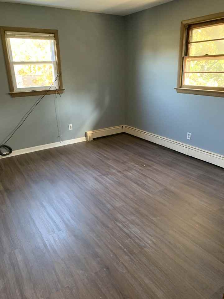 368-70 Voorhees Ave. - Photo 2 of 4