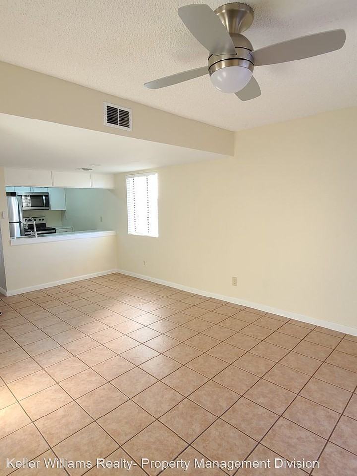 12231 N 21st Ave #1 - Photo 2 of 17