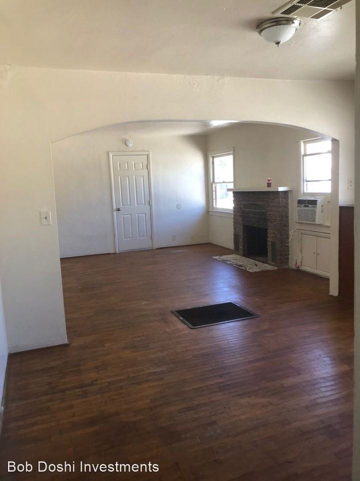 26771 Bruce St - Photo 3 of 19