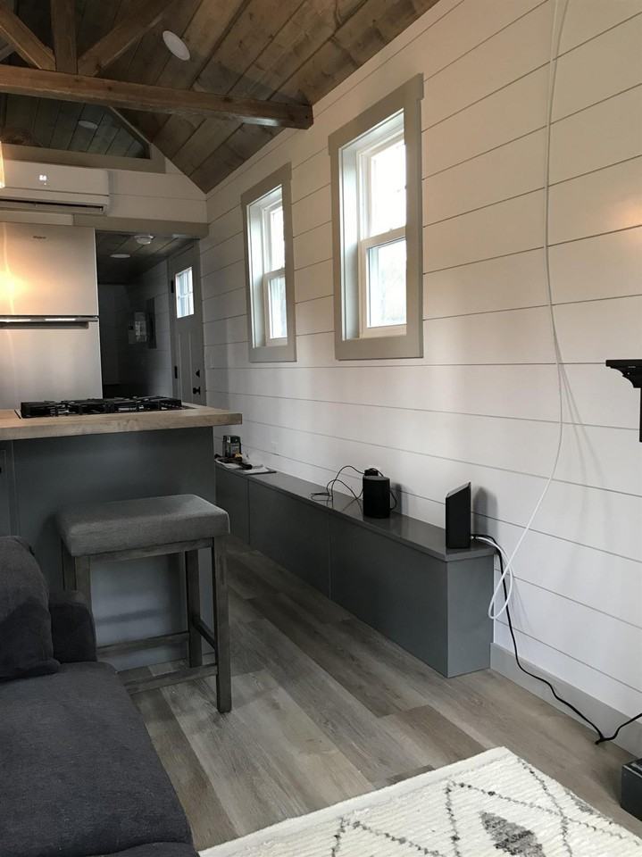 16A Trow Hill Rd - Photo 3 of 7