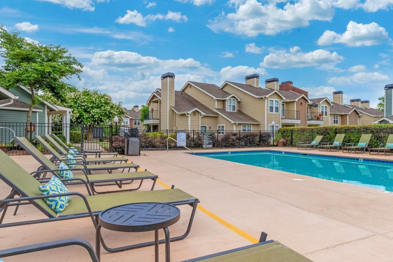 Central on the Green Apartment Homes - Photo 5 of 50