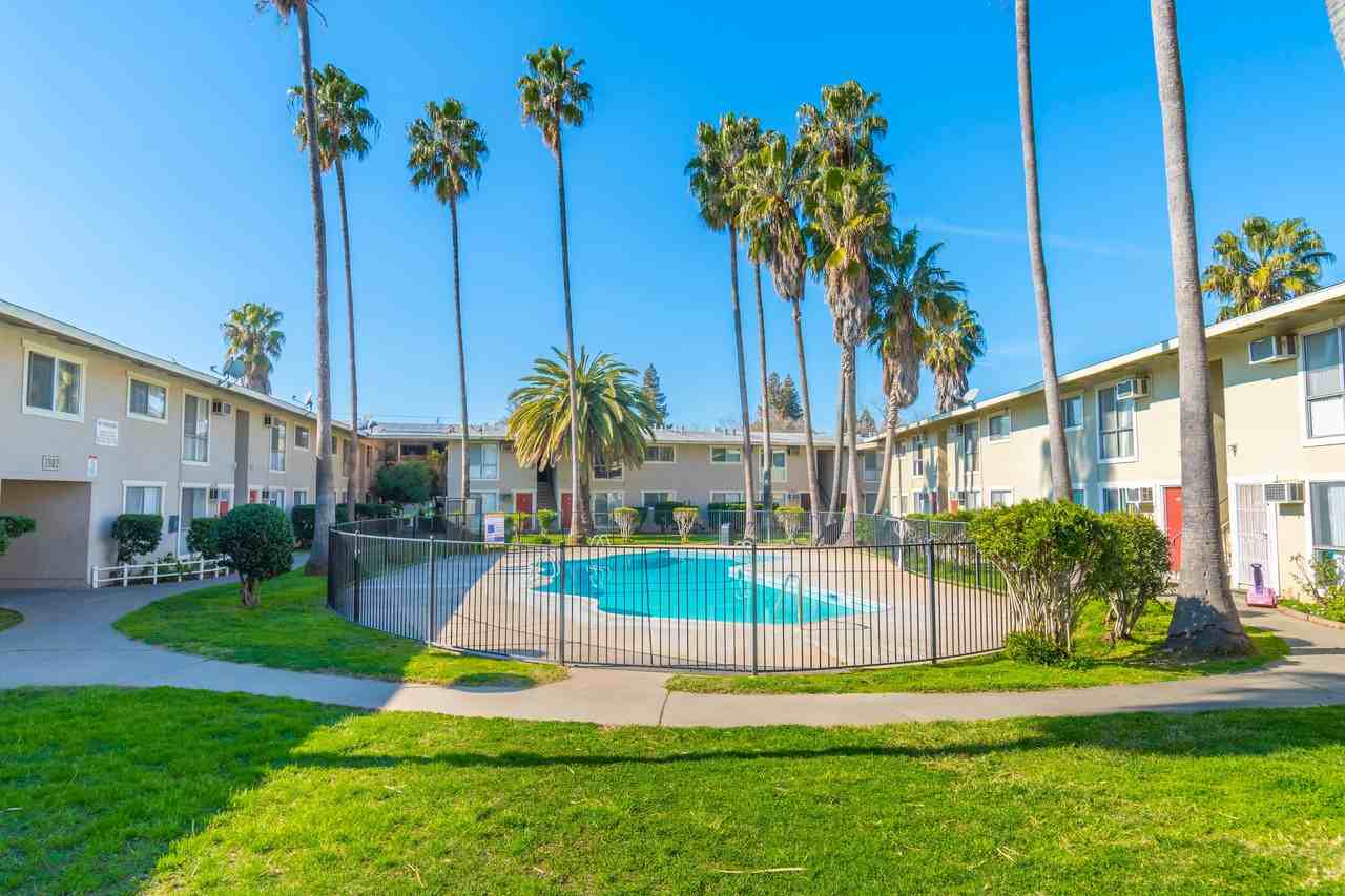 Carson Aire - Photo 3 of 85