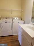 5937 King St - Photo 1 of 1