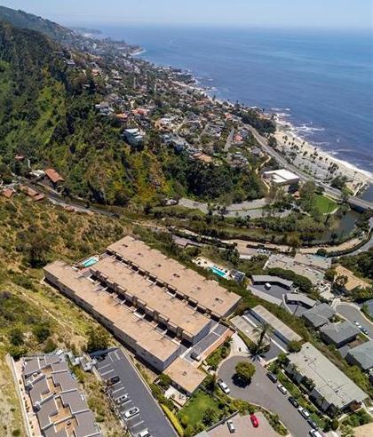 21747 Ocean Vista Dr #33 - Photo 2 of 46