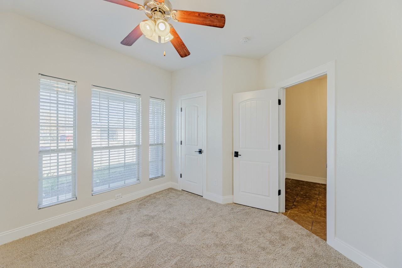 2805 Marsha Ln #1 - Photo 5 of 32