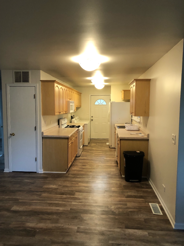 36 Sparrow Rd - Photo 3 of 14