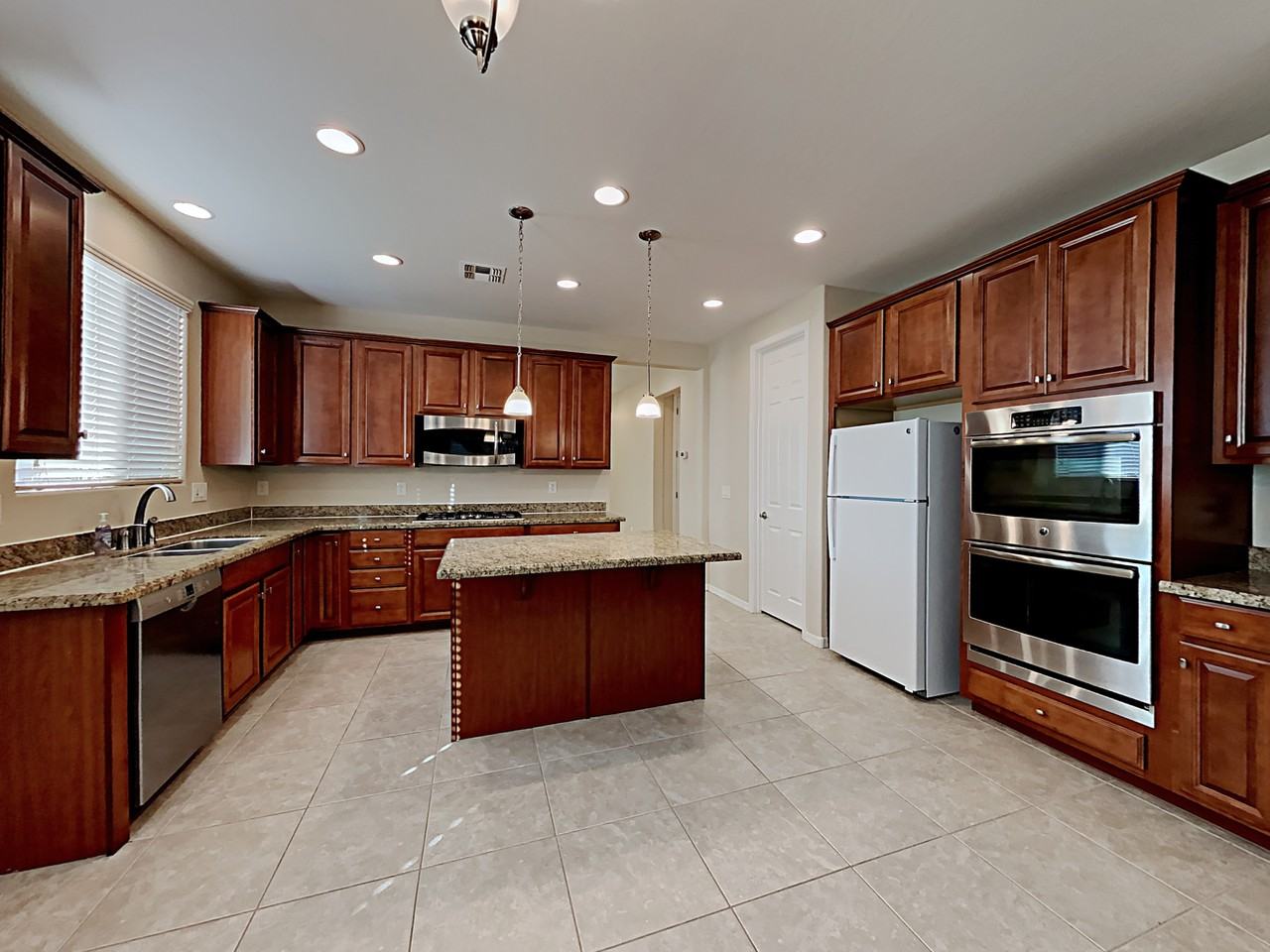 6731 E Elmwood St #6731 - Photo 2 of 12