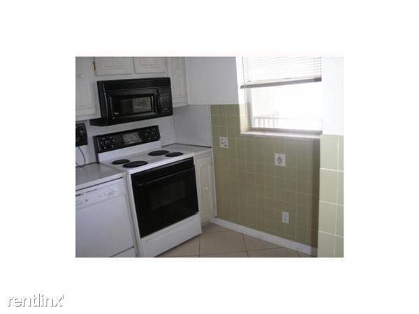3550 NW 104th Ave #33 - Photo 2 of 7