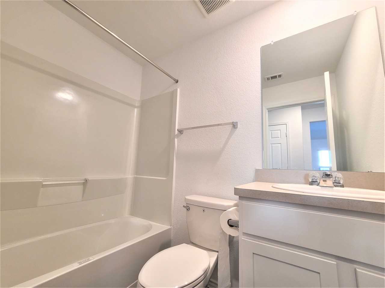 4620 Peralta Heights Way - Photo 5 of 10