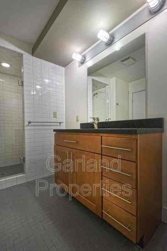 111 Kirk Ave Sw #1B - Photo 5 of 11