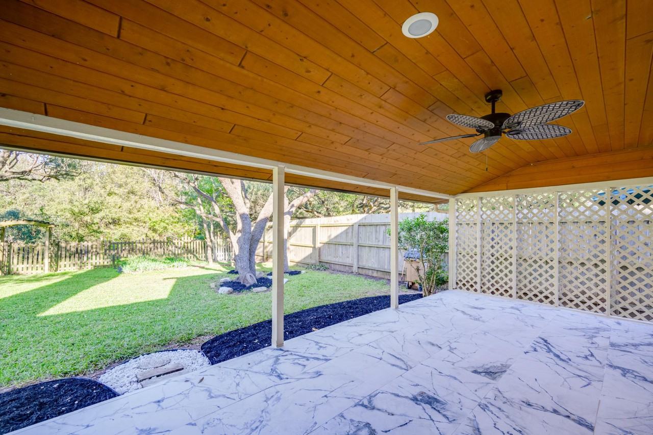 4314 Yellow Rose Trl - Photo 2 of 15