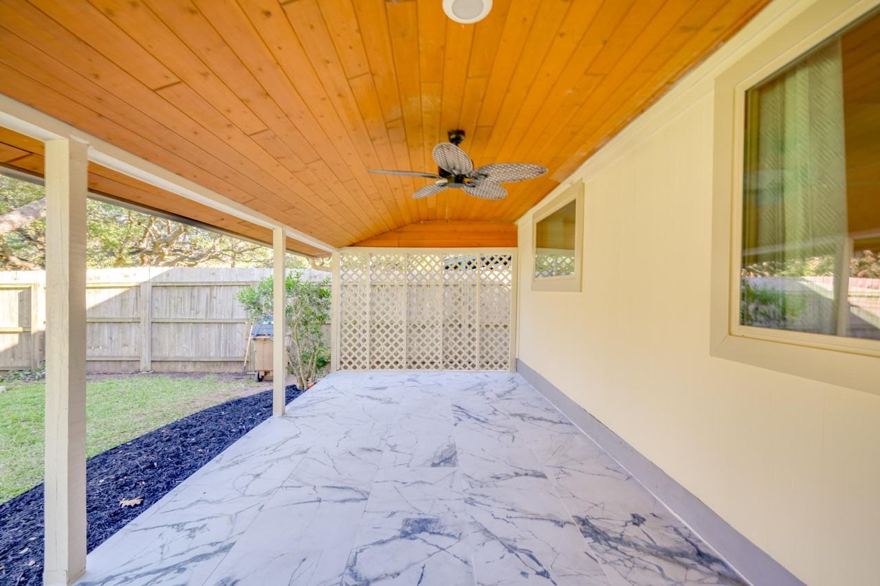 4314 Yellow Rose Trl - Photo 3 of 15