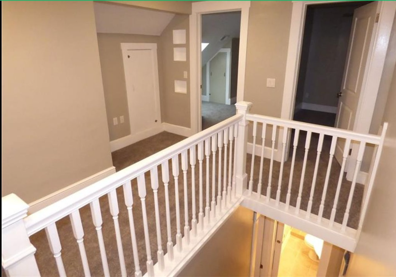 3190 Mcroberts Rd - Photo 2 of 9