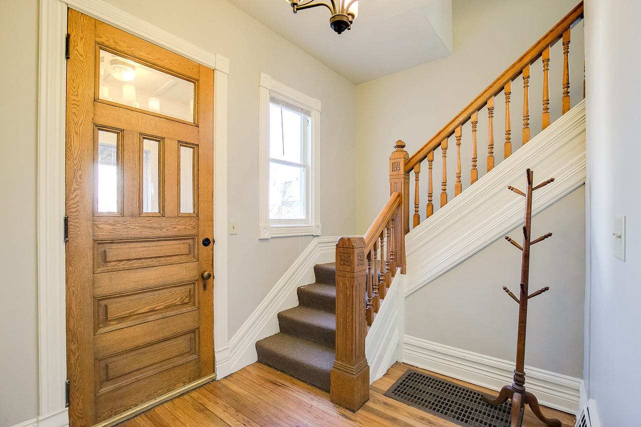 1504 Selby Ave #1 - Photo 3 of 14