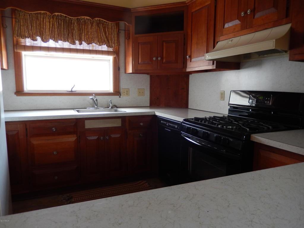 18 S Washington St - Photo 3 of 17