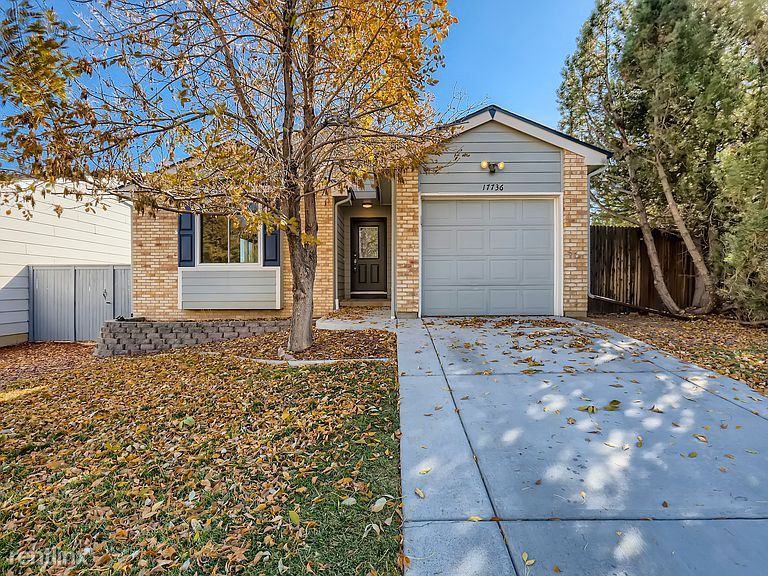 17736 E Cornell Dr - Photo 3 of 3