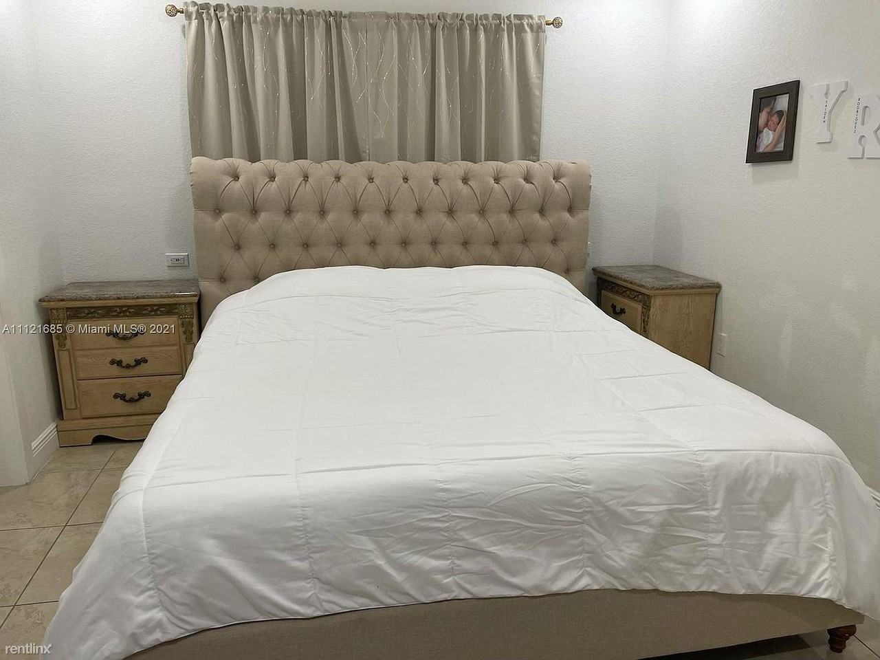 15021 Tyler St - Photo 2 of 3