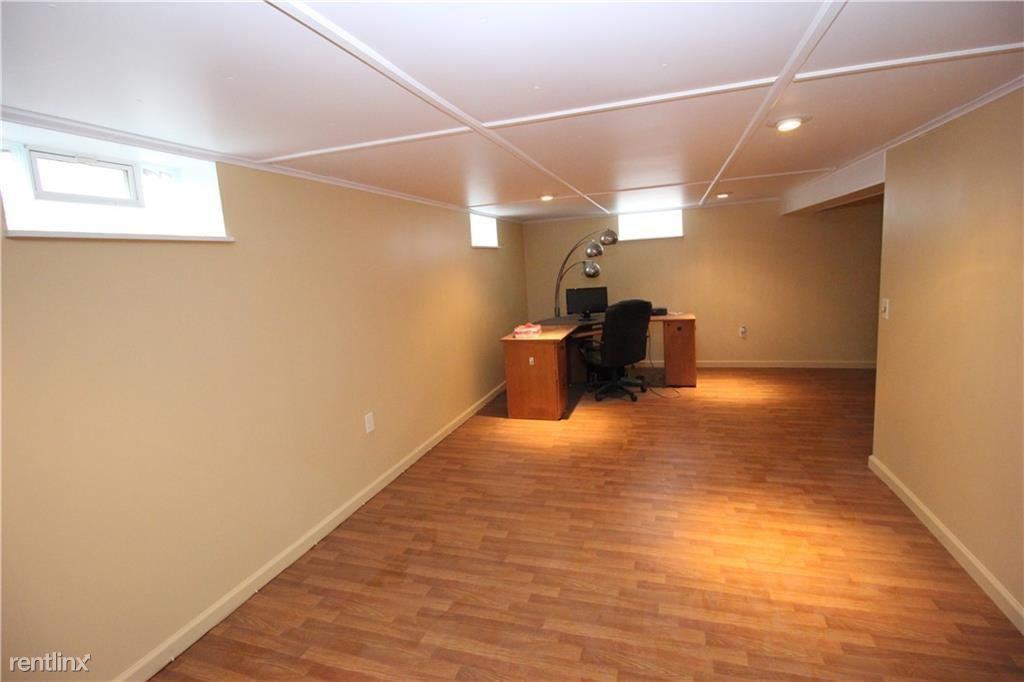 32 Cedargrove Dr - Photo 3 of 7