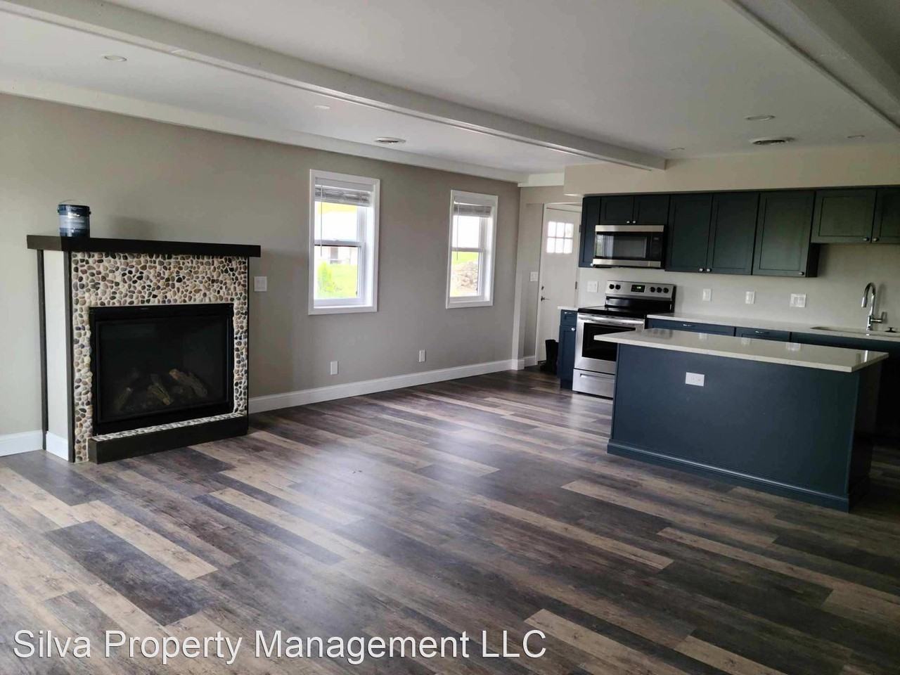 11499 Boyne City Rd - Photo 3 of 15