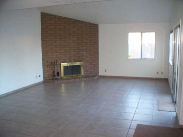 3463 Suffolk Dr - Photo 2 of 9