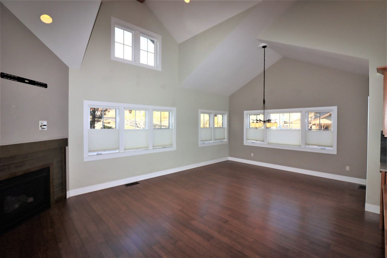 1582 Nw Erin Ct - Photo 3 of 30