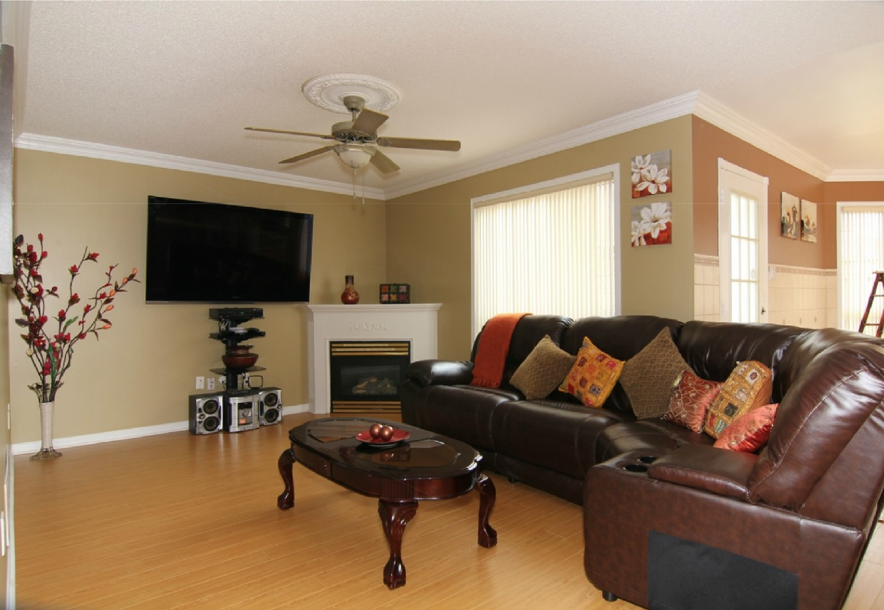 50 Fletchers Creek Blvd - Photo 3 of 13