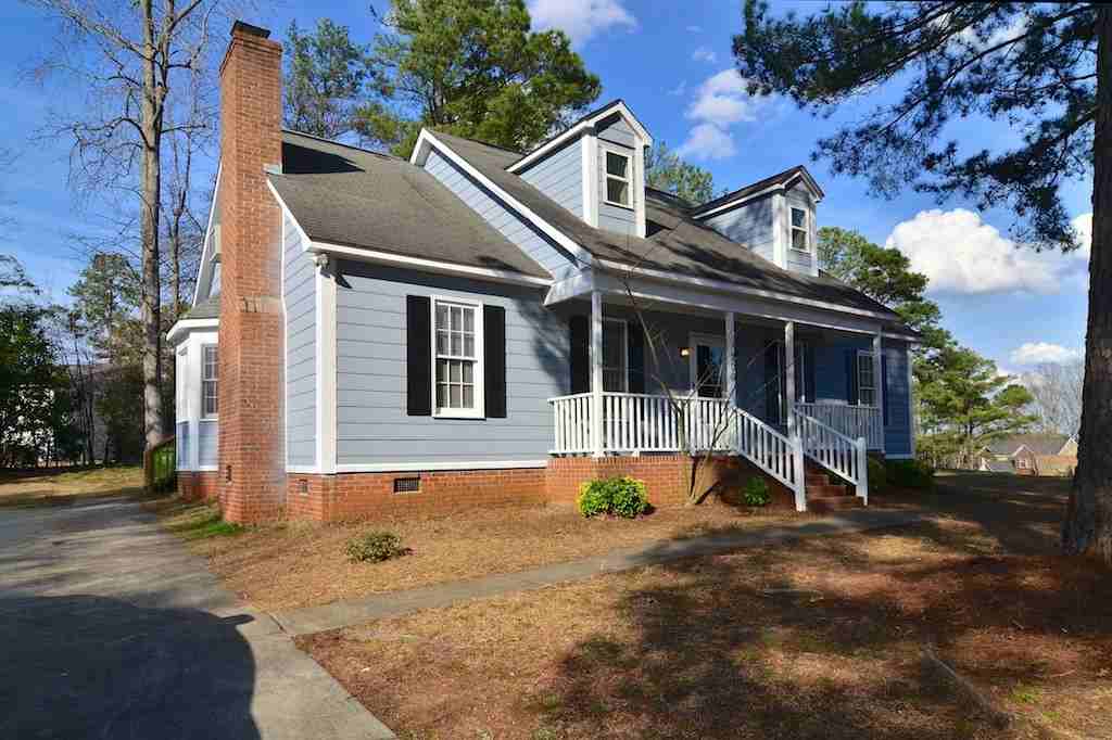 200 St Stephens E - Photo 3 of 28