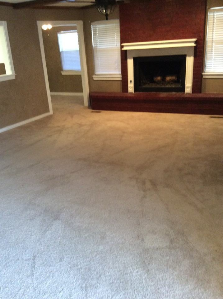 2711 NW 57th St - Photo 3 of 19