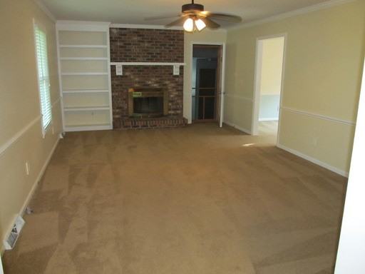 542 Aquarius Dr - Photo 3 of 30