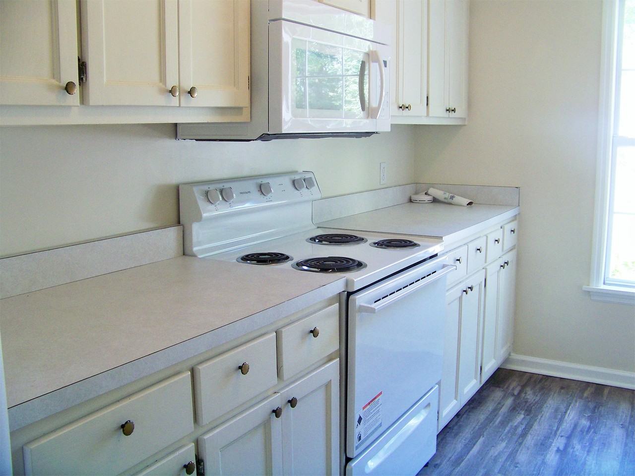 108 Christopher Ct #1 - Photo 6 of 15